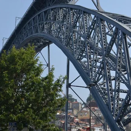 Modern And Cozy 加亚新城